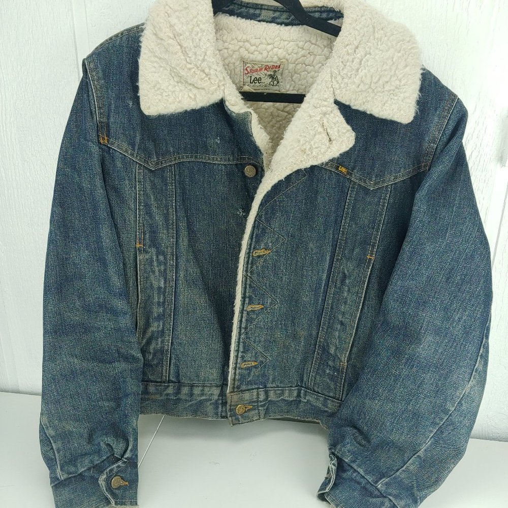 Lee Blue Denim Sherpa-Lined Jacket with Cream Collar